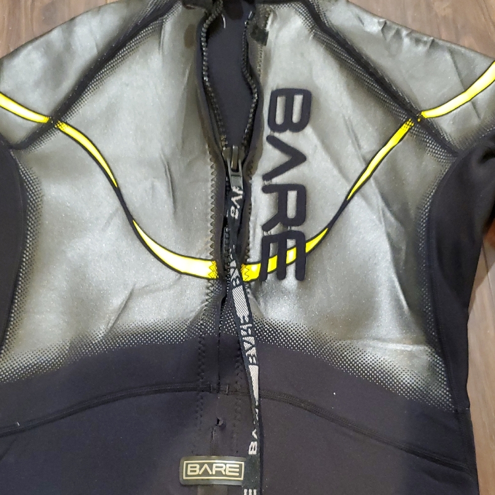 Men's One Piece Wetsuit - Black and Yellow - Picture 4 of 8